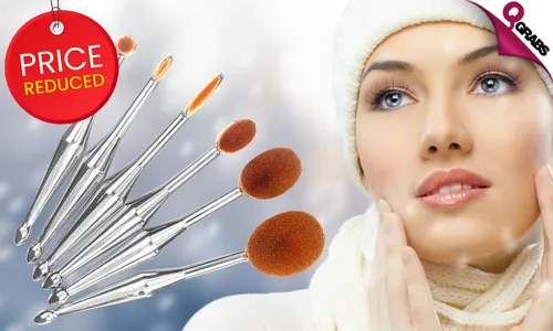 Set of Long Handle Makeup Brushes!